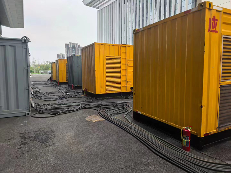 城厢不同季节柴油发电机组保养有哪些注意事项?