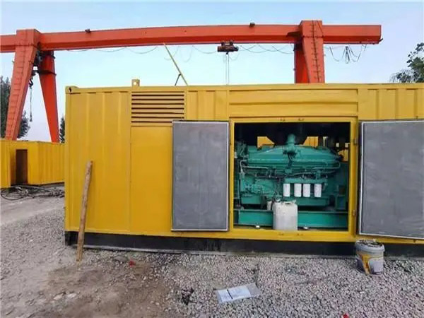 城厢冬季低温环境下，500KW发电机组应该选择什么类型的启动电瓶？